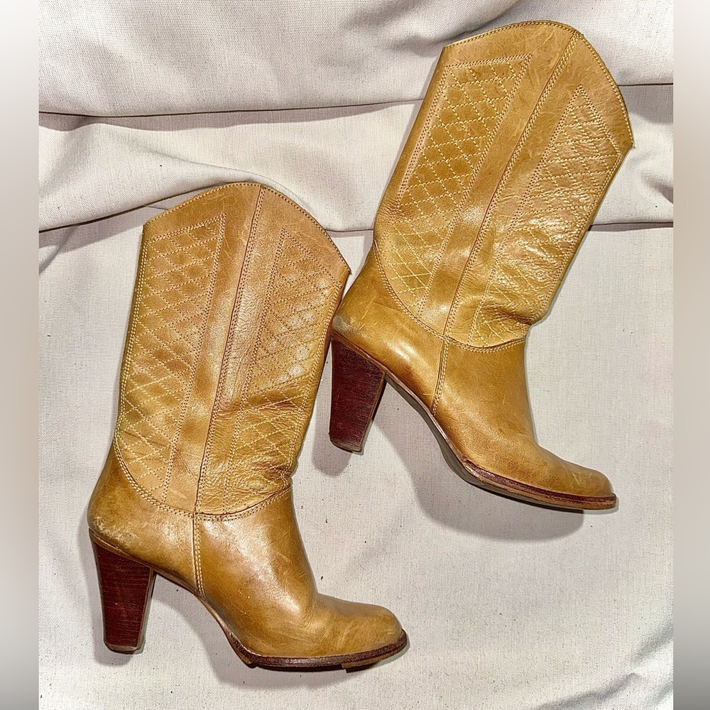 Vintage Tan Heeled Leather Boots